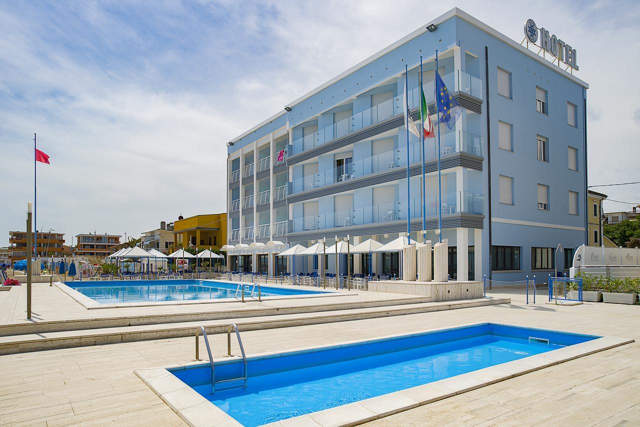 Hotel Marcelli Numana Exterior foto